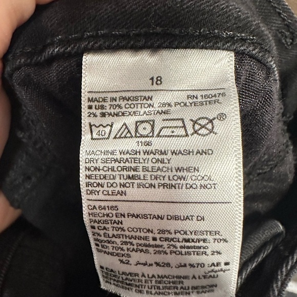 Old Navy Women's Rockstar Black Super Skinny Mid Rise Jeans - Picture 6 of 7